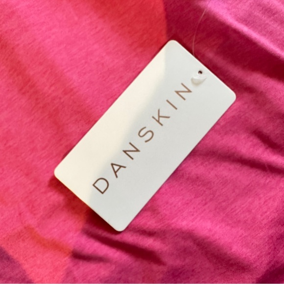 NWT Danskin 2-Pack Women’s Crop Tank Top Active Workout XL - Picture 12 of 14